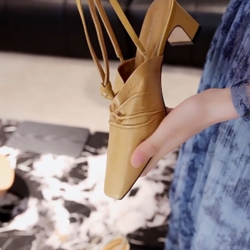 women shoes Heels